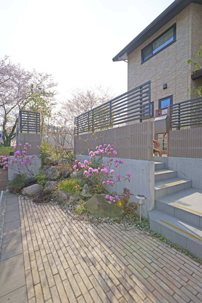姫路市の外構・エクステリア・造園工事施工例 完成写真 にわいろSTYLE 株式会社庭彩