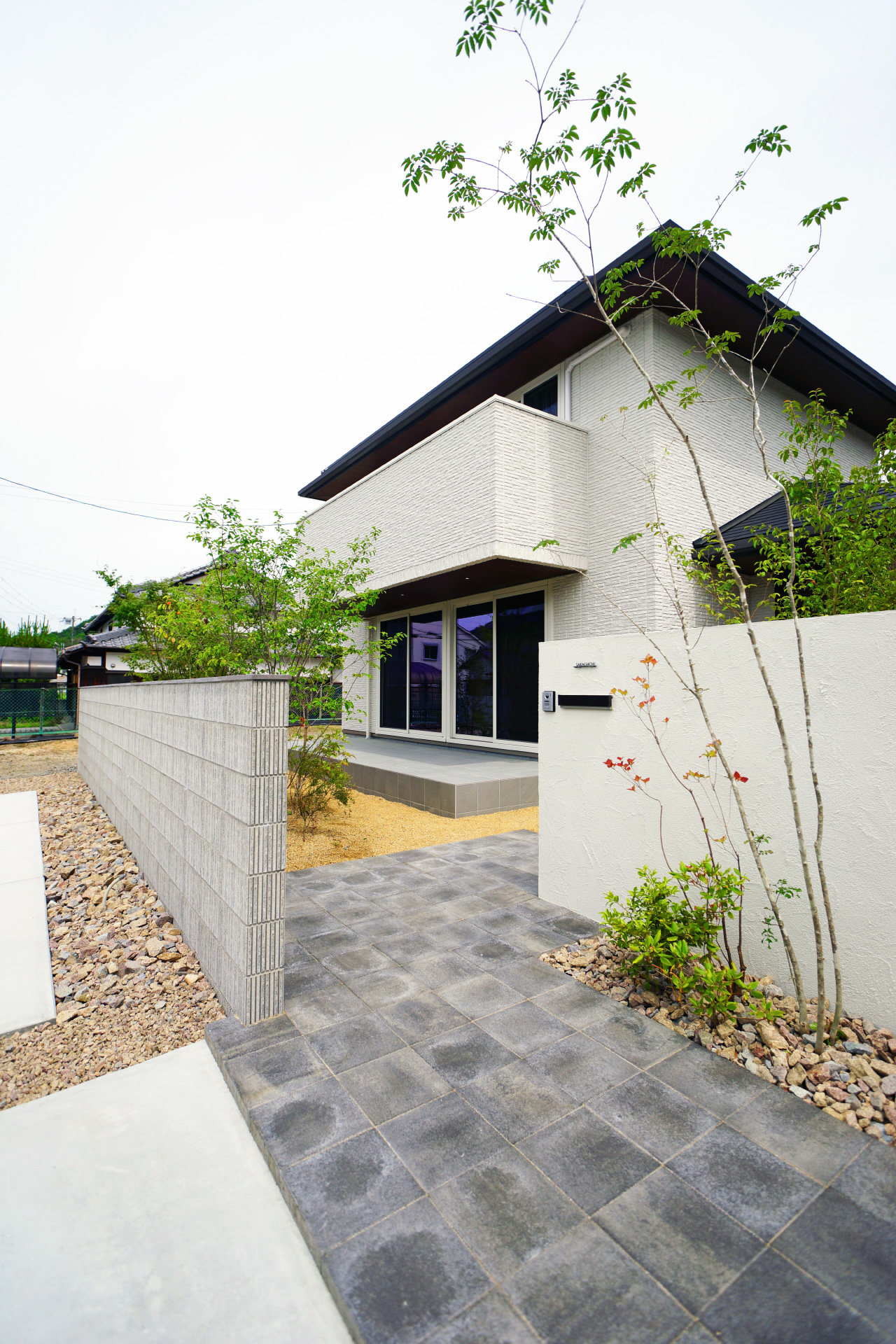 姫路市の外構・エクステリア・造園工事施工例　完成写真　にわいろSTYLE　株式会社庭彩