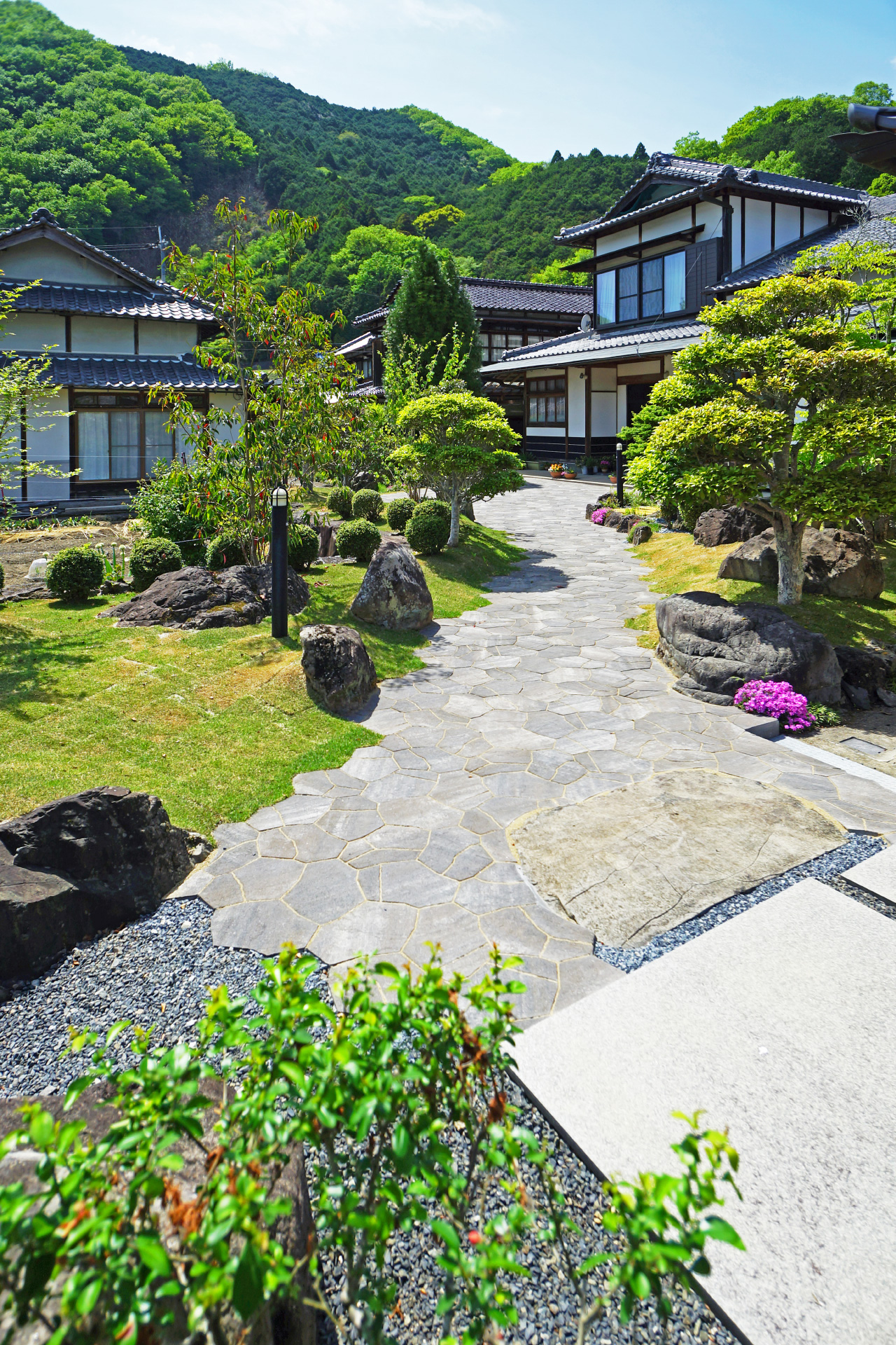 姫路市の外構・エクステリア・造園工事施工例　完成写真　にわいろSTYLE　株式会社庭彩